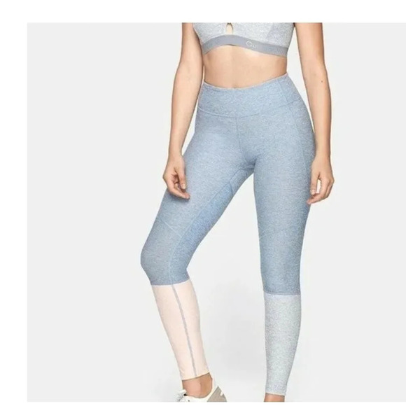 Outdoor Voices 7/8 Dipped Leggings Colorblock Yoga Gym Workout Size Small - Picture 1 of 13